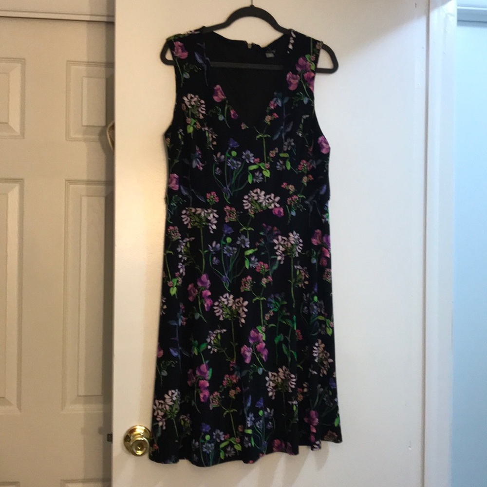 NWT floral dress